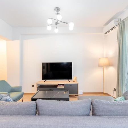 Elegant Apartment In Center, 5Min To History Sites Athens Ngoại thất bức ảnh